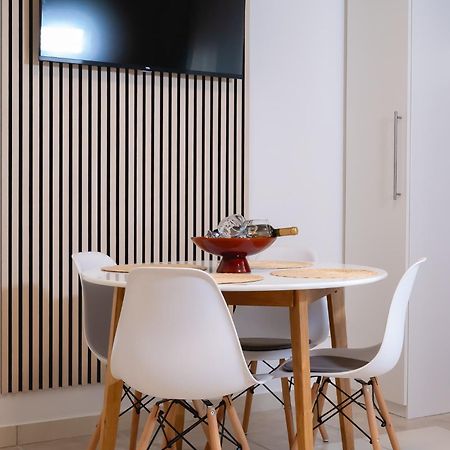 Locus Apartments 佩特坎内 外观 照片