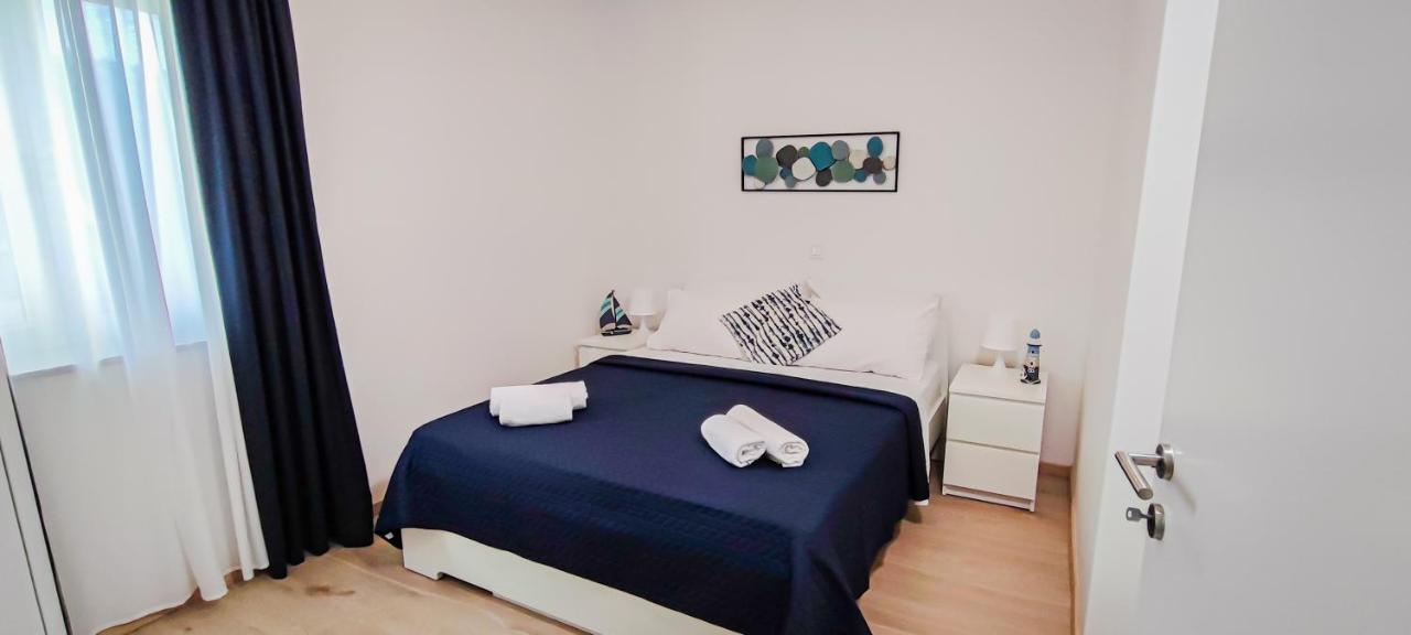 Locus Apartments 佩特坎内 外观 照片