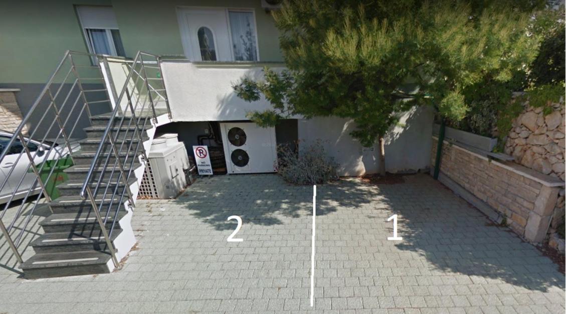 Locus Apartments 佩特坎内 外观 照片