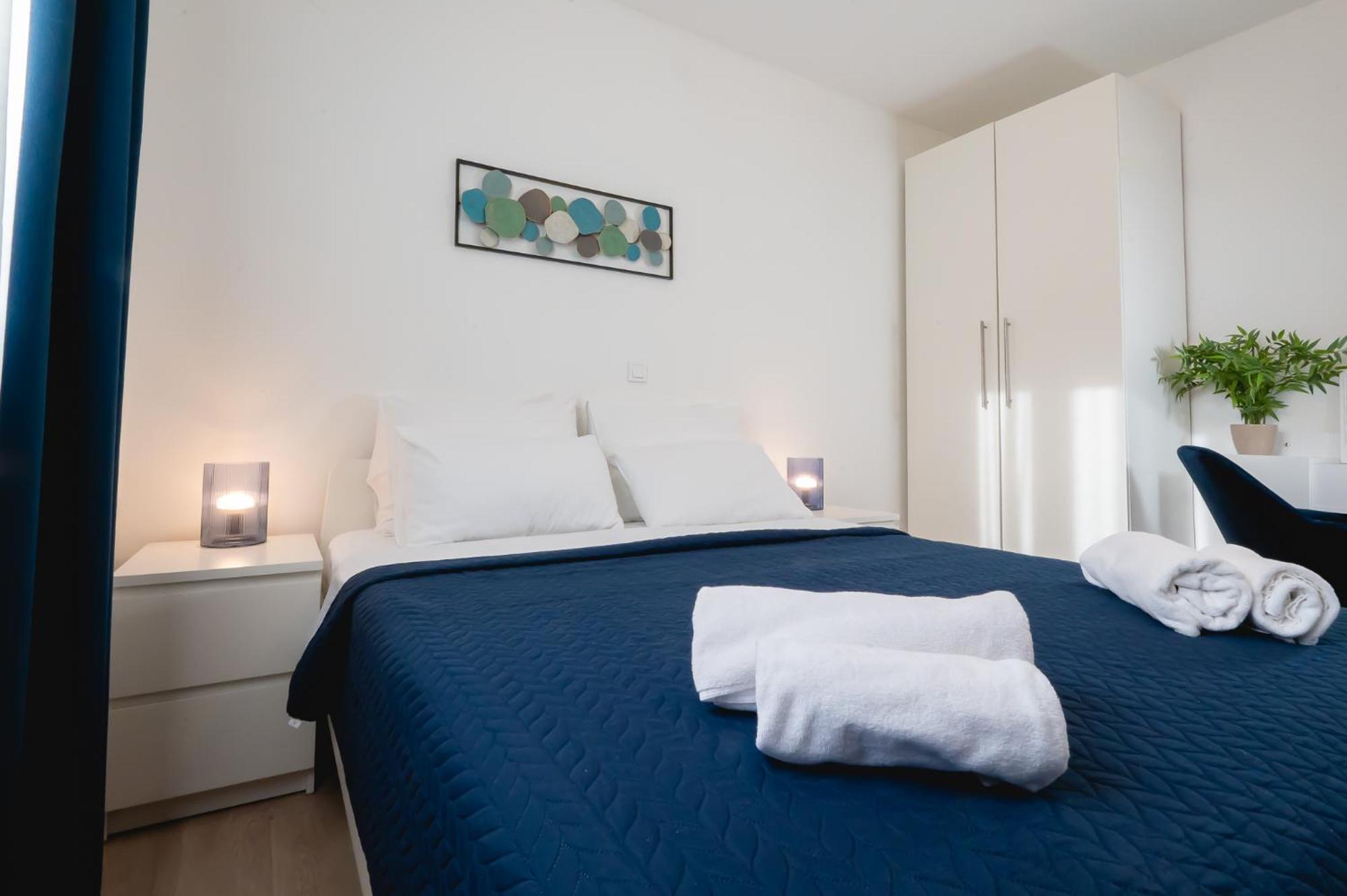 Locus Apartments 佩特坎内 外观 照片